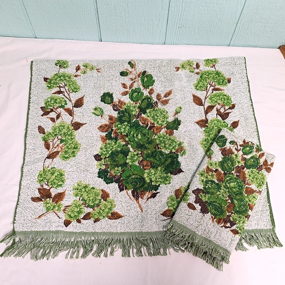 Vintage Fashion Manor Bath & Hand Towel Green Floral Fringed Cotton MCM
